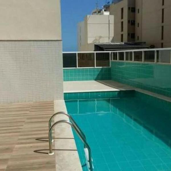 Edf Gil Nogueira-Praia Morro-Guarapari-3º Andar-APTO FTE-SOL MANHA-Piscina-Sauna-02 quartos com Ar -TV Tela Plana-Wi-Fi-Varanda Gourmet -Tela de Proteção - Purificador Água-Airfray-Dois elevadores-01 Garagem-Portaria 24 horas-50 mts da Praia do Morro - Foto 4