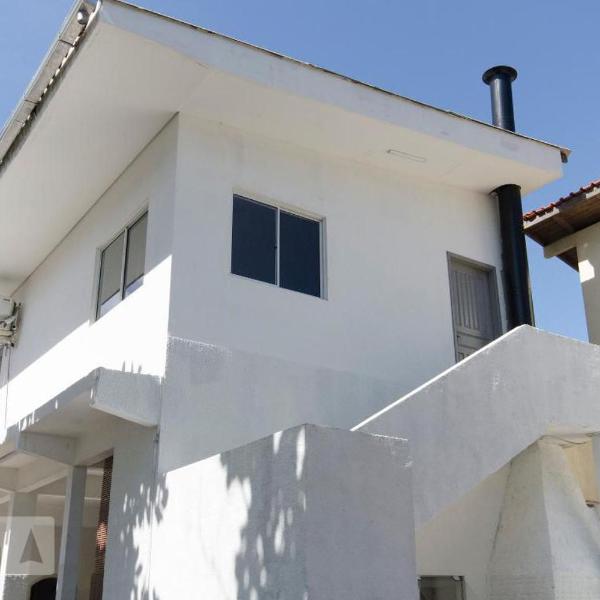 Apartamento em Jurere