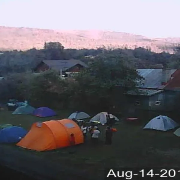 camping aviator, numai TEREN, campare pentru rulote autorulote PERSONALE, Campingul nu are rulote !!! Busteni, hotel di Buşteni