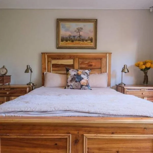 Home in Cape Town-The Homestead، فندق في ستيلينبوش