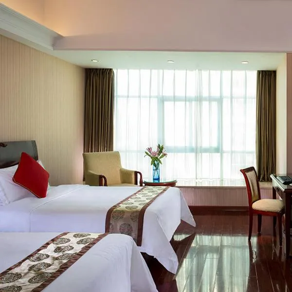 Vienna Hotel Shenzhen Yousong Branch, hotel v mestu Xintian