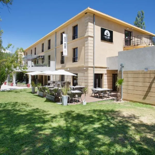Suite Home Aix en Provence Sud TGV, hotel v destinácii Bouc-Bel-Air