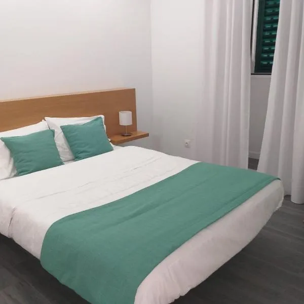 Casa das Ondas, hotel v destinaci Ribeira Grande