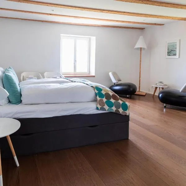 La Ferme de la Praz - Rooms with a View, hotel v destinaci La Praz