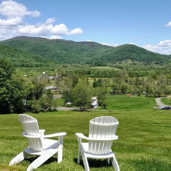 Graves Mountain Farm & Lodges, hotel in Sperryville