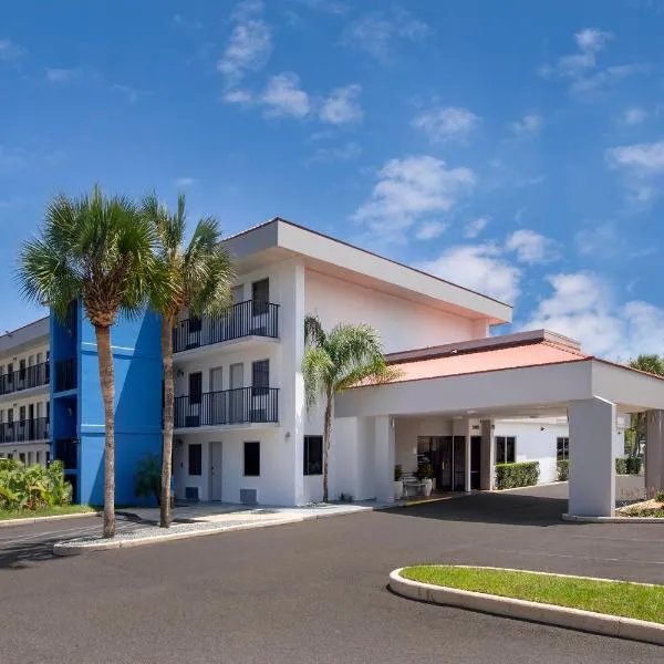 Quality Inn Atlantic Beach-Mayo Clinic Jax Area، فندق في أتلانتيك بيتش