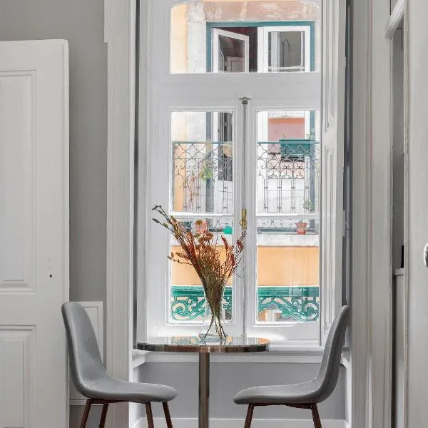 Small Design Studio - Rosa, Bairro Alto