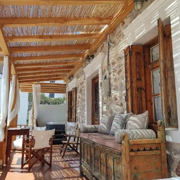 Yalos House, hotell i Pera Gyalos