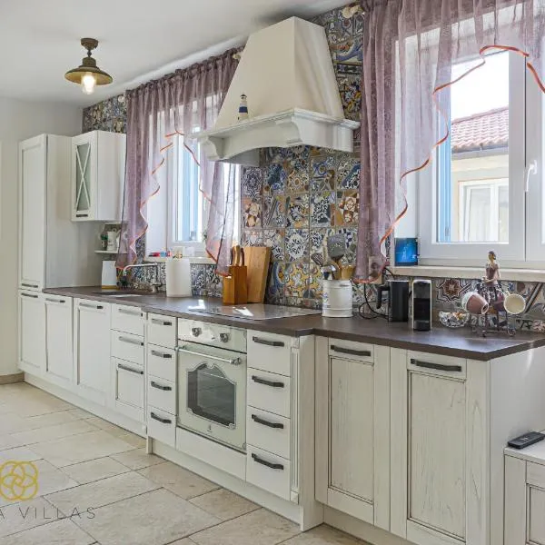 Vista Villas - Salty Kisses Apartment Villa S – hotel w Ražancu