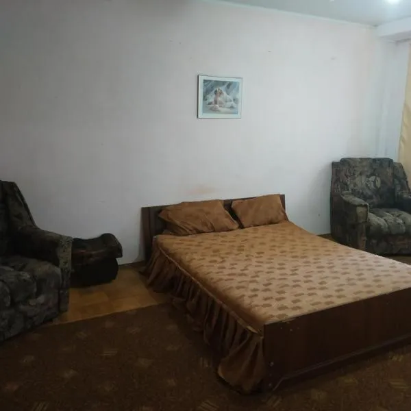 Квартиры, hotel in Izyum