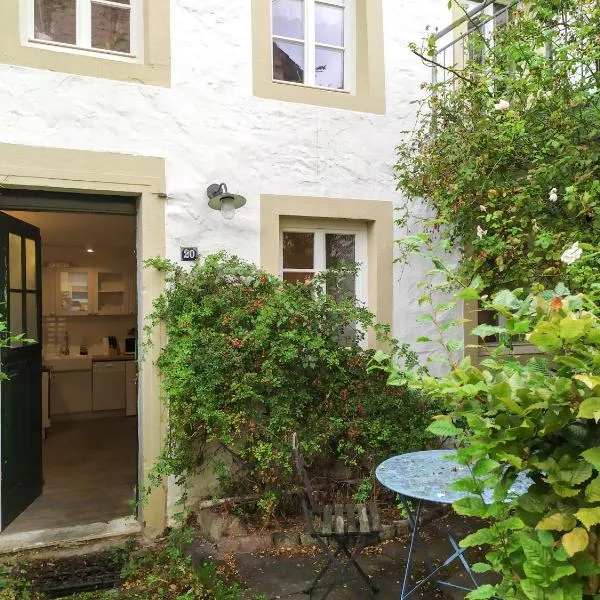 Living-in-History: Meister Carl Apartment, hotelli kohteessa Dudeldorf