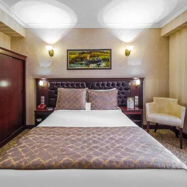 Oglakcioglu Park Boutique Hotel, hotel İzmirban