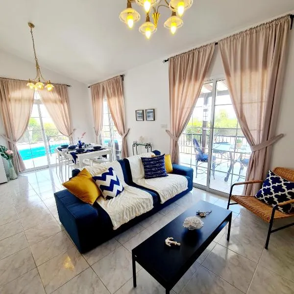 Villa Elysium, 3 bedrooms, pool, sea view & wifi, hotel en Tala