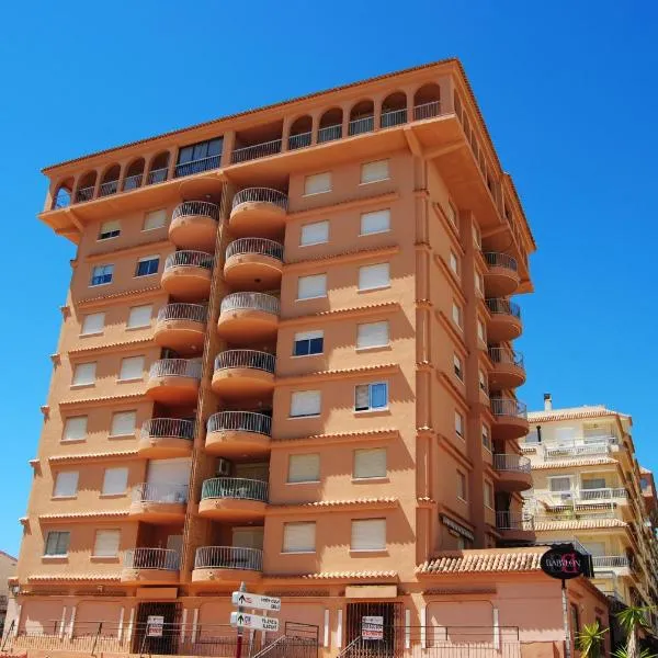 Apartamento IRIS playa de Gandia – hotel w mieście Playa de Gandia