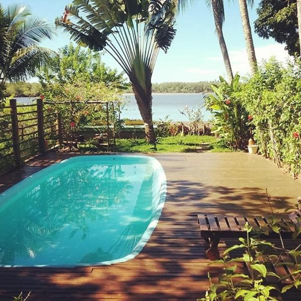 Casa de Temporada 4 Coqueiros, Piscina, 16 Hóspedes, 4 Suítes e Churrasqueira em Itacaré na Bahia
