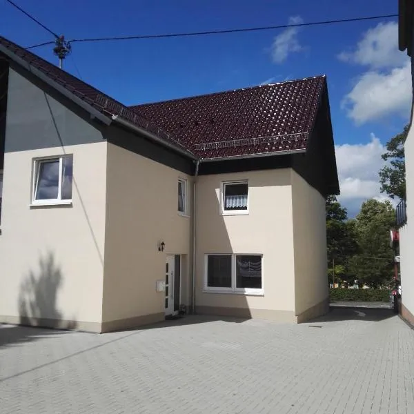 Ferienwohnungen Ilona Blick, Hotel in Kelberg