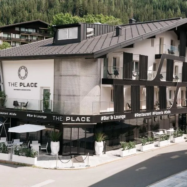 The Place Boutique & Design Hotel Flachau, hotel ve Flachau