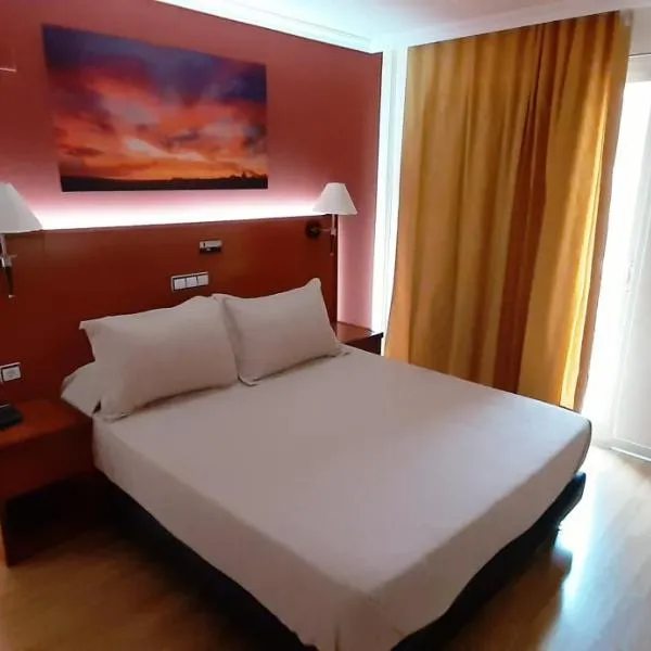 Hotel Cabañas, hotel v destinaci Puertollano