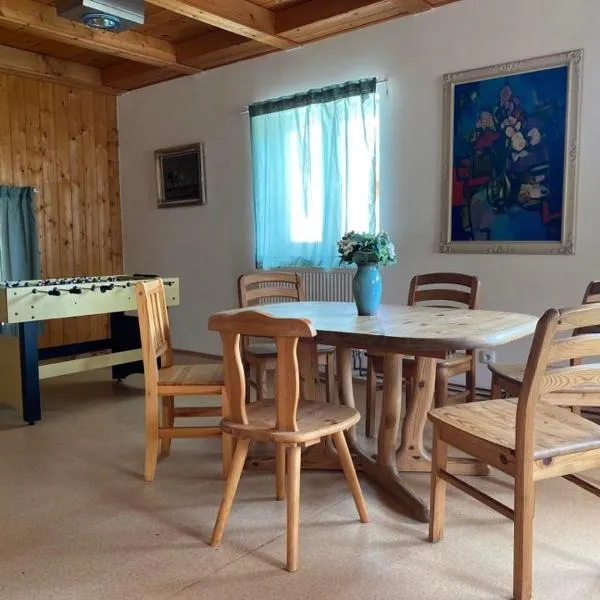 Ubytování Samba, hotel v destinaci Benešov u Semil