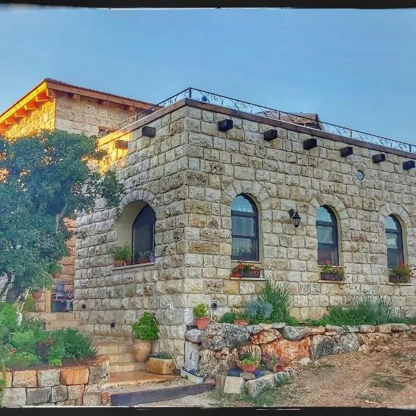Castello Panorama, hotel v destinaci Abirim