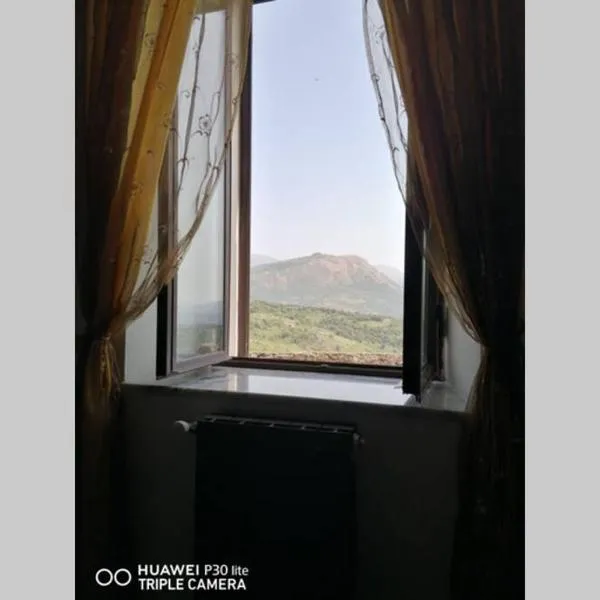 Comoda stanza con vista panoramica: Santa Domenica Talao'da bir otel