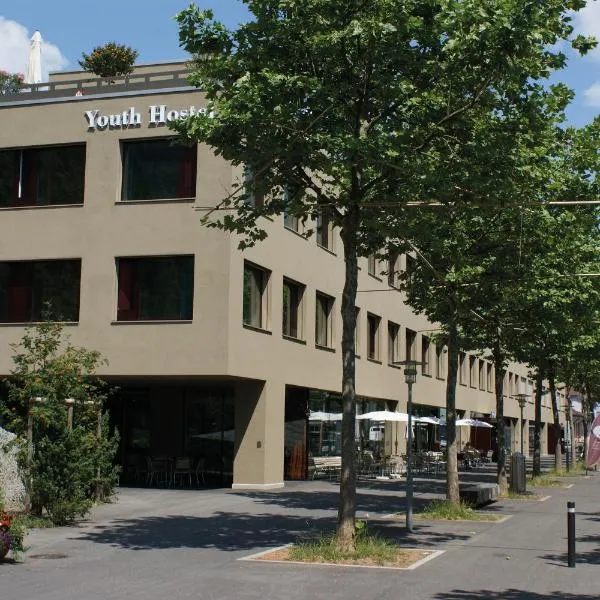 Interlaken Youth Hostel, hotel v destinaci Interlaken