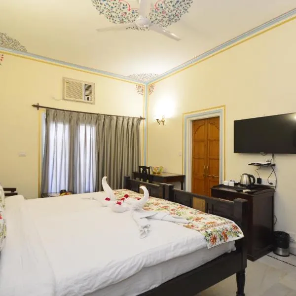 Mahal Khandela-A Heritage Hotel photo 2