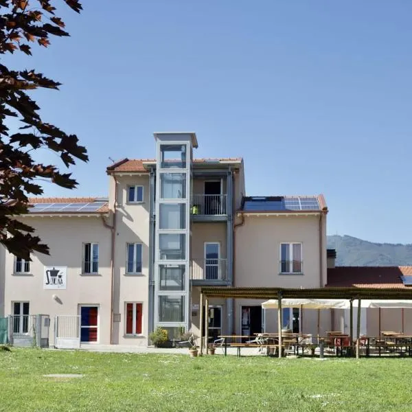 Ostello La Salana, hotel v destinácii Capannori