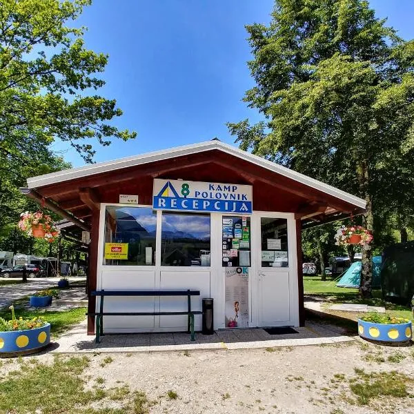 Počitniška HIŠKA POLOVNIK, ξενοδοχείο σε Bovec