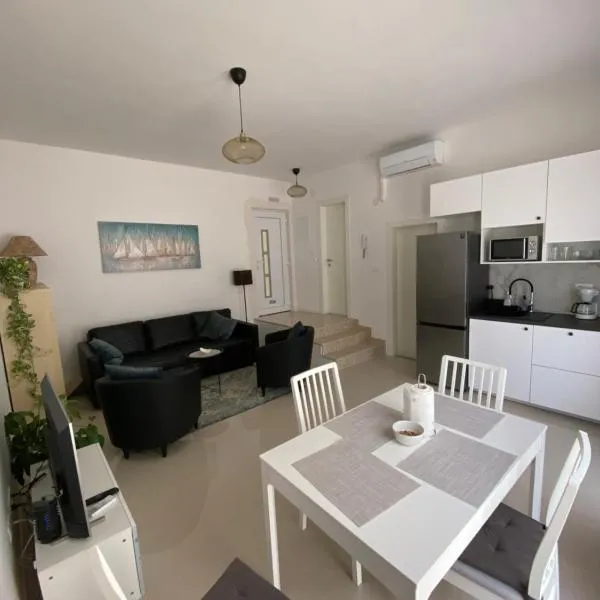 Hygge Apartments, hotel v destinaci Mokošica