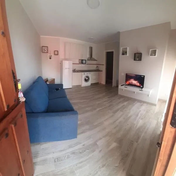 Apartamentos San Juan, hotelli kohteessa Arnuero