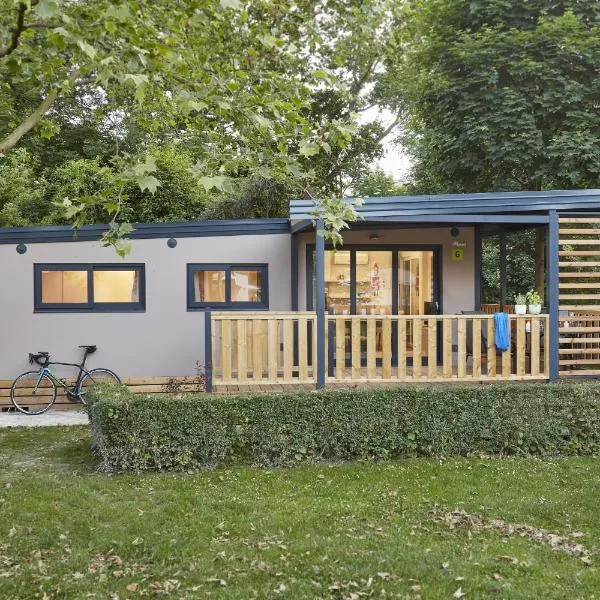 Donaupark Camping Tulln, hotel di Tulln