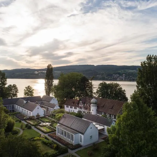 See & Park Hotel Feldbach, hotel v destinaci Steckborn