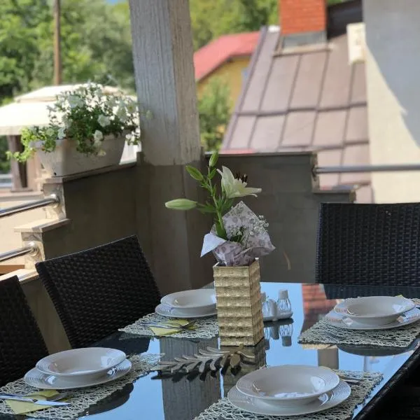 Paradise, hôtel à Bihać