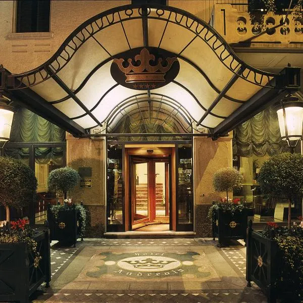 アンドレオラ セントラル ホテル（Andreola Central Hotel）、ミラノのホテル