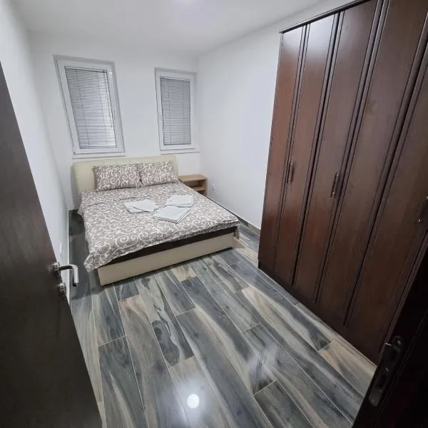 Apartmani SIMIC Lux Srebrno Jezero, hotel a Kisiljevo