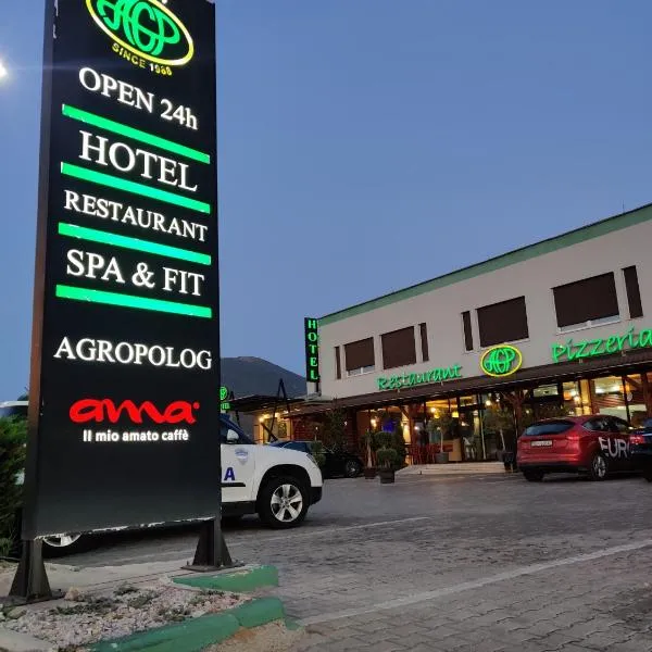 Agropolog Hotel & Spa: Kalkandelen şehrinde bir otel