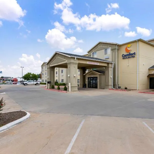 Comfort Inn & Suites Ponca City near Marland Mansion, hotel in Tonkawa