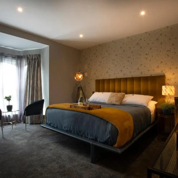 Broomhill Estate Boutique Art Hotel, hotel in East Down