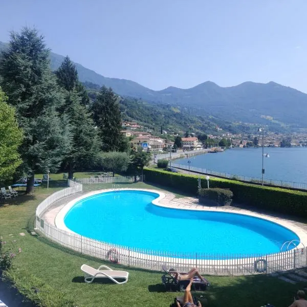 Appartamento Nelly - per 4 persone - Caray Park - Sale Marasino - Lago d'Iseo, hotel v destinaci Marone