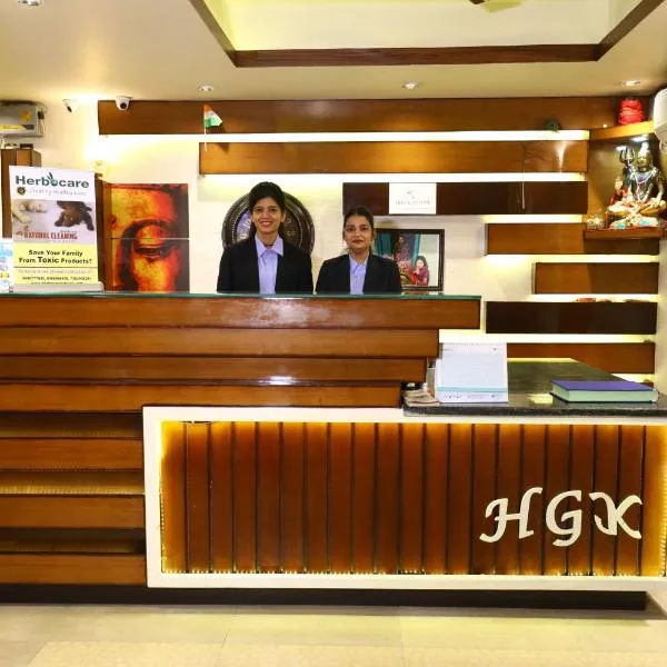 Hotel Grand Kailash,Kotdwara, hotel di Najībābād