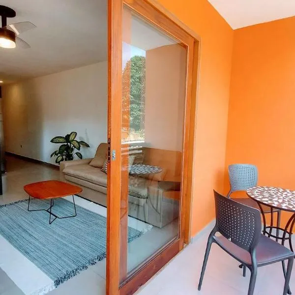 Algodão - Novo Flat com Piscina, 50mts da praia, churrasqueira privativa, ar con, wi-fi, netflix, garagem