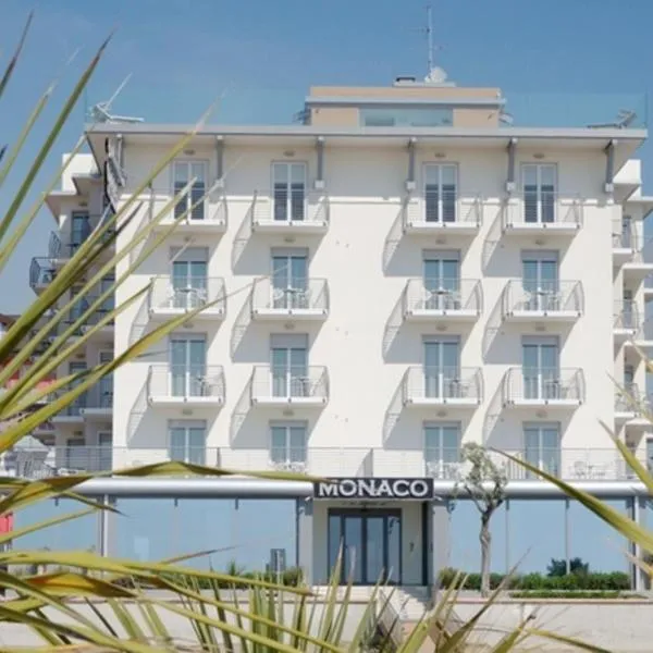 Hotel Monaco, hótel í Caorle