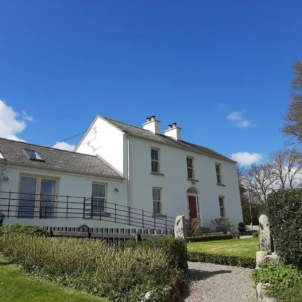 Abhainn Ri Farmhouse, hotel in Knockaderry Cross Roads