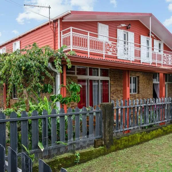 Maison de 7 chambres avec jardin clos et wifi a Saint Andre, hotel in M. Lamotte