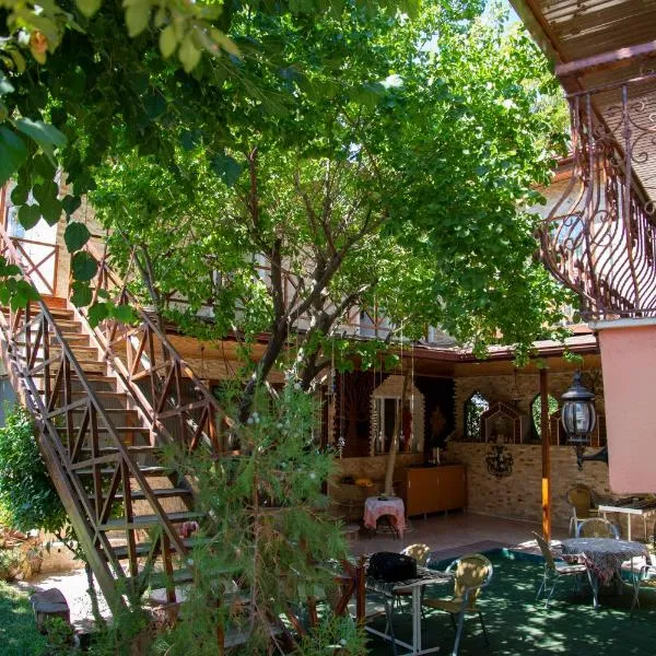 Sinter Terasse House Hotel, hotel v destinaci Pamukkale
