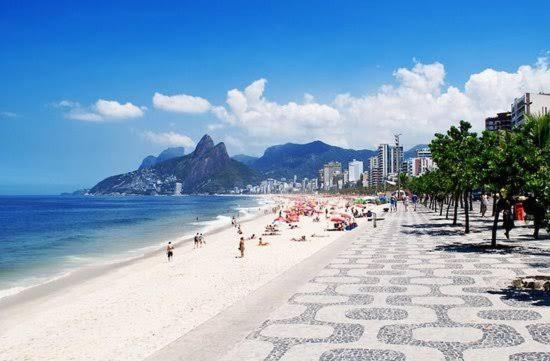 Flat novo, ao lado da praia de Ipanema