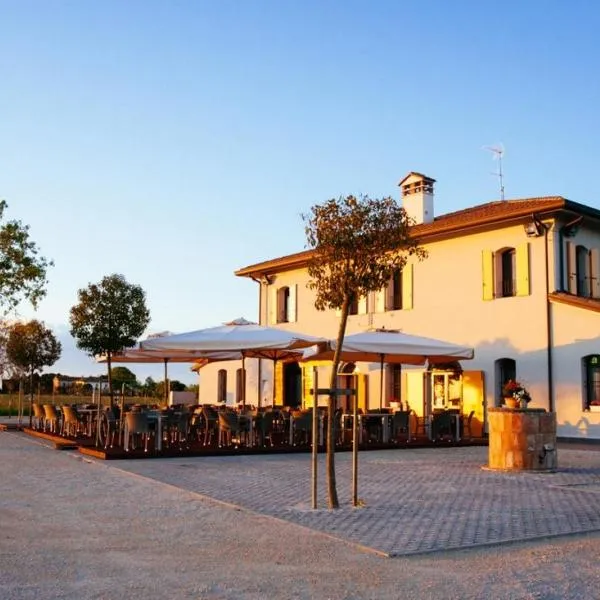 Locanda Acervum, hotel v destinaci Cervia