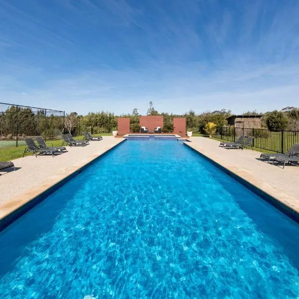 Ramada Resort by Wyndham Phillip Island, hotel en Cowes