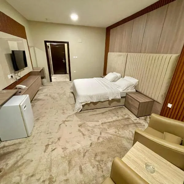 Relax Day Hotel, ξενοδοχείο σε Ταμπούκ